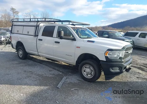 2022 Ram 2500 Tradesman 4X4 8' Box from USA, damaged, VIN 3C6UR5HJ5NG202456